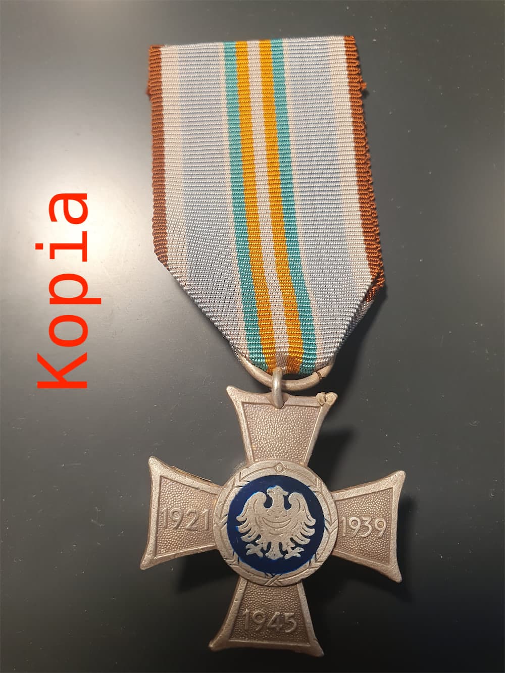 Kopia Śląskiego Krzyża Powstańczego